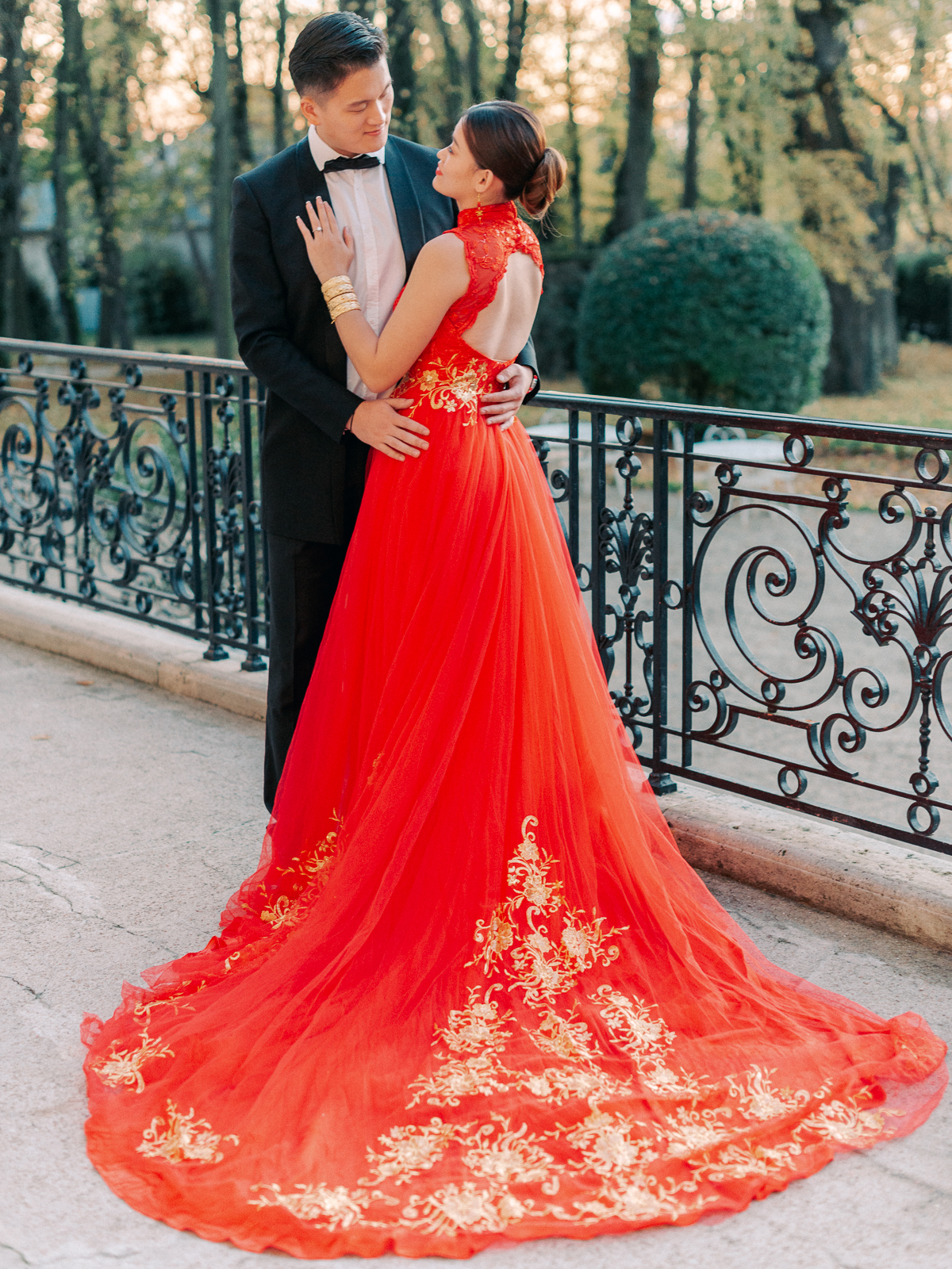 chinese couple wedding in Paris
