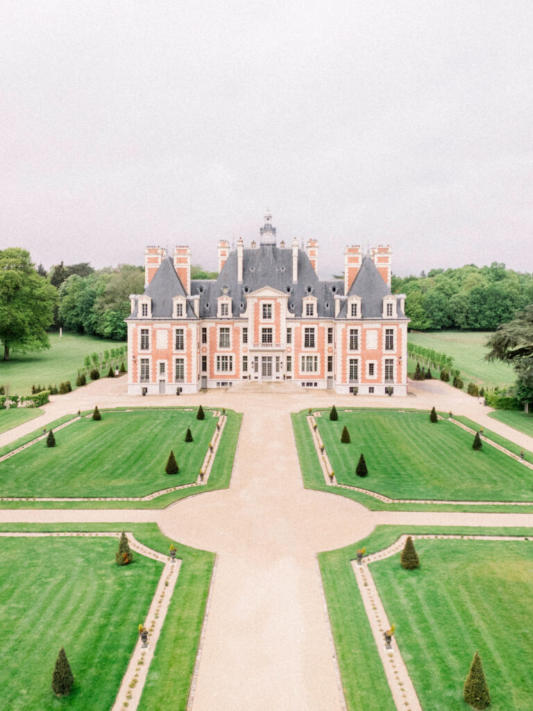 Château Nainville les Roches Wedding
